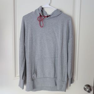 oversized grey sweatshirt